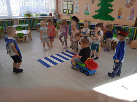 месячник "Здоровья и безопасности на дорогах" месячник "Здоровья и безопасности на дорогах".