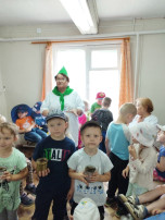 Своих не бросаем Своих не бросаем.