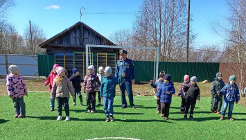 Всероссийский открытый урок культуры безопасности, приуроченный Году защитника Отечества и посвященный празднованию 80-й годовщины Победы в Великой Отечественной войне 1941-1945 годов, Дню пожарной охраны Всероссийский открытый урок культуры безопасности, приуроченный Году защитника Отечества и посвященный празднованию 80-й годовщины Победы в Великой Отечественной войне 1941-1945 годов, Дню пожарной охраны.